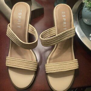 Esprit Tan Woven Slide Sandals – Size 8.5M – Never Worn